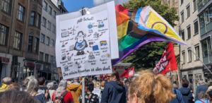 Düsseldorf: 3.000 fordern Prüfung rechtsextremer Parteien